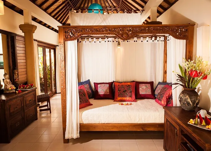 Resort Blue Moon