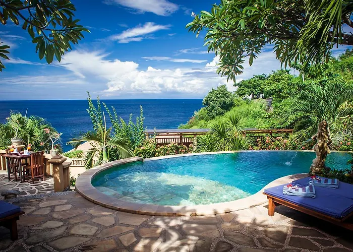 Resort Blue Moon
