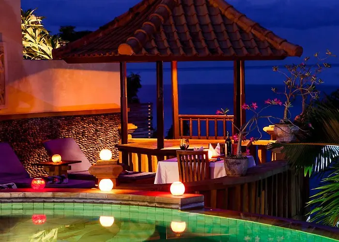 Blue Moon Amed (Bali)