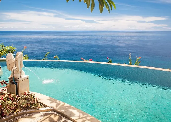 Blue Moon Resort